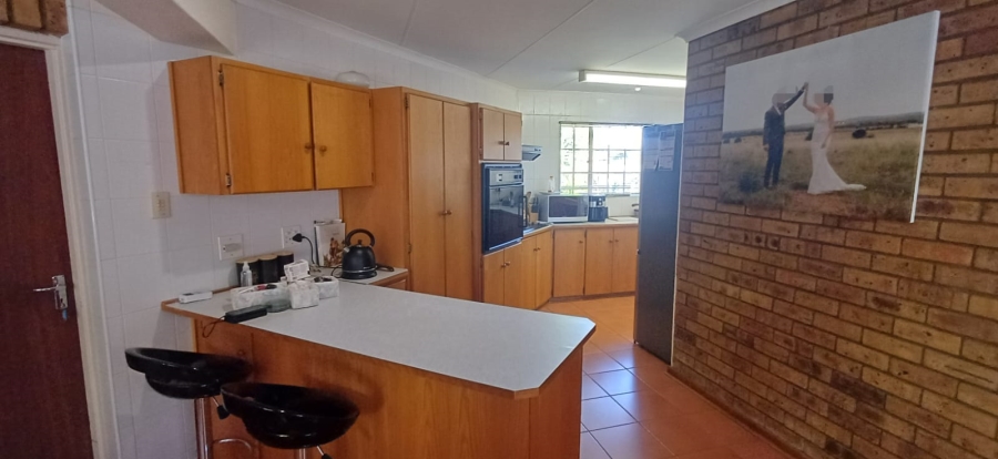 To Let 3 Bedroom Property for Rent in La Provance Free State
